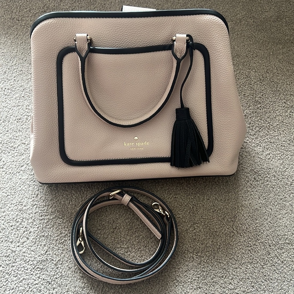 Ladies Kate Spade Purse! - Picture 10 of 11